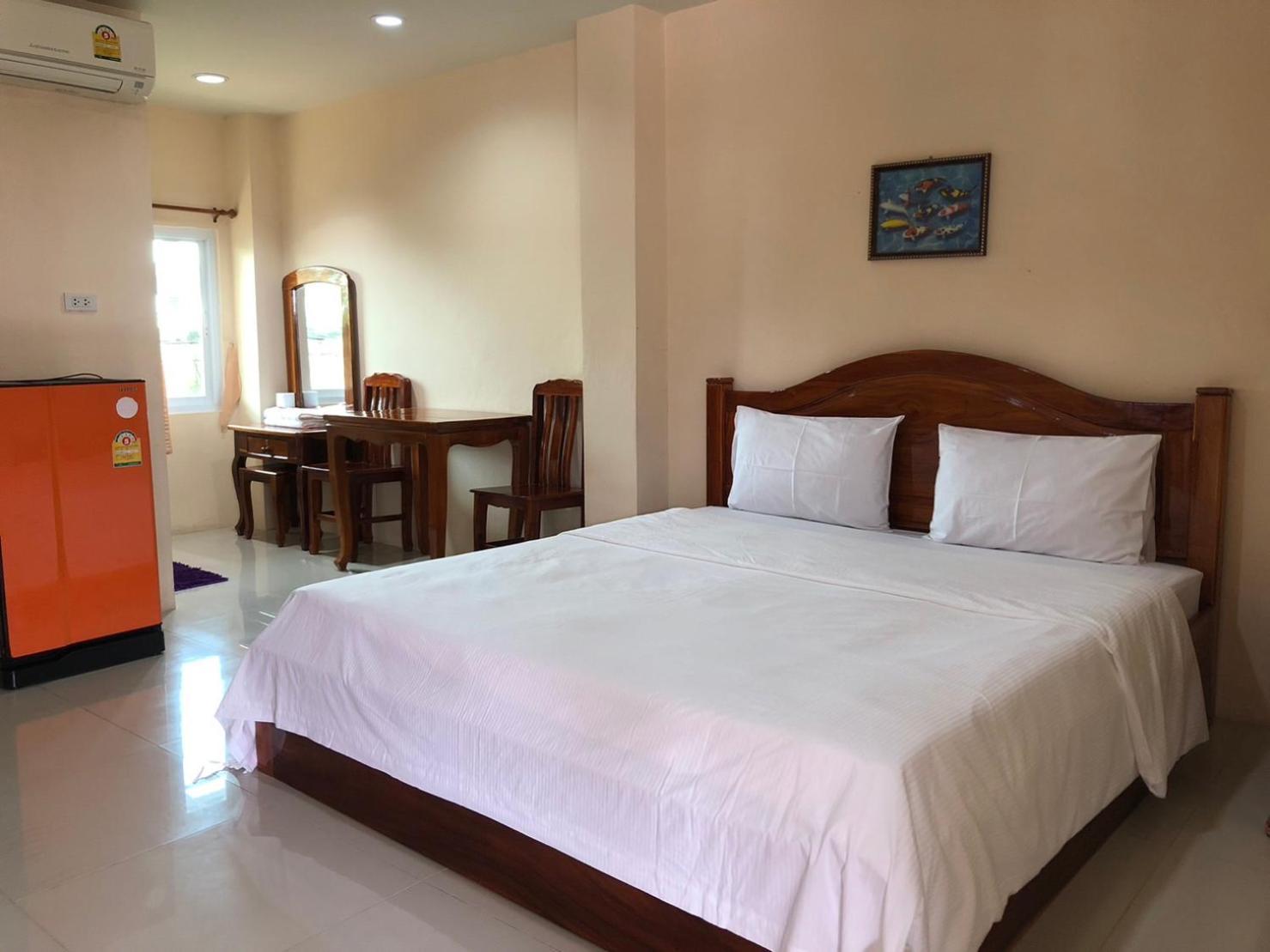 Ratchaphruek Resort Lop Buri Exterior foto