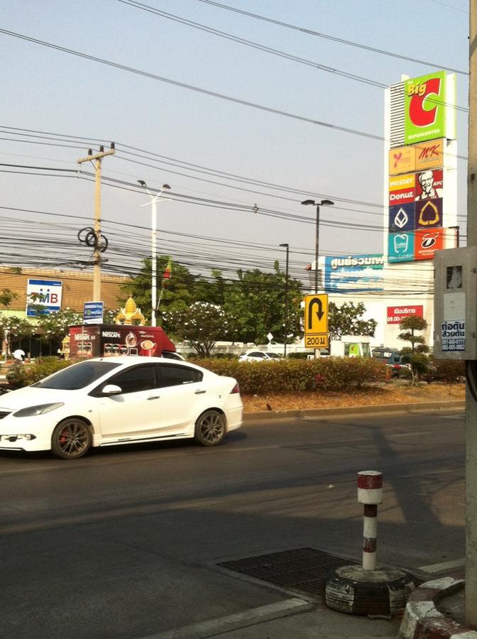 Ratchaphruek Resort Lop Buri Exterior foto